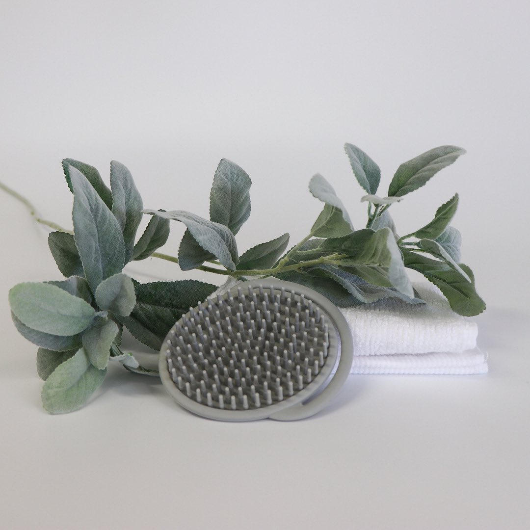 Silicone Shampoo Brush - Slate Grey